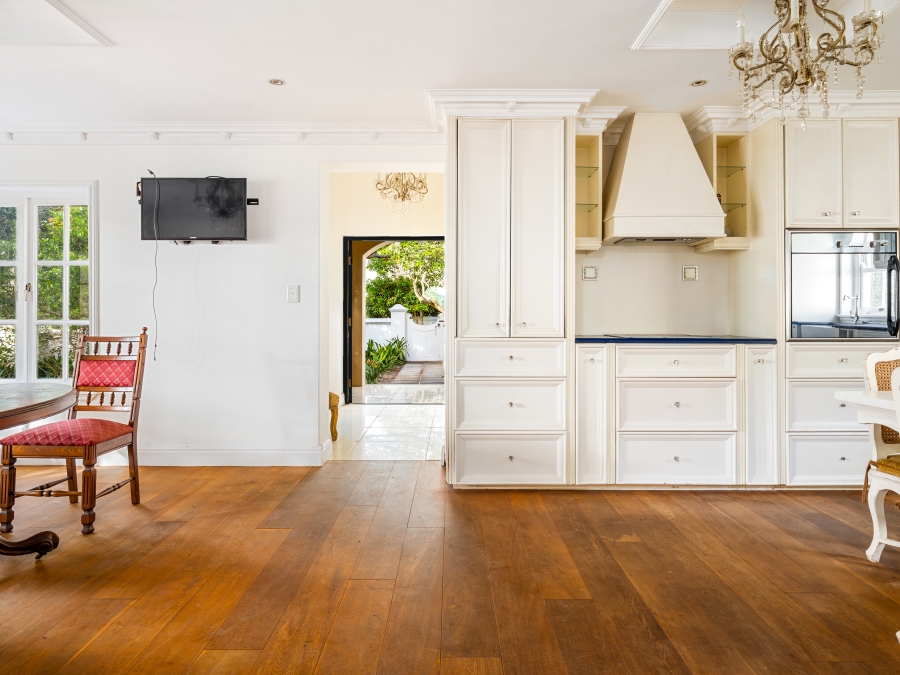 4 Bedroom Property for Sale in Belvidere Estate Western Cape